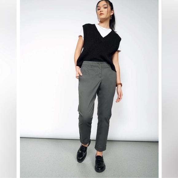 NEW wildfang the essential trouser size 2